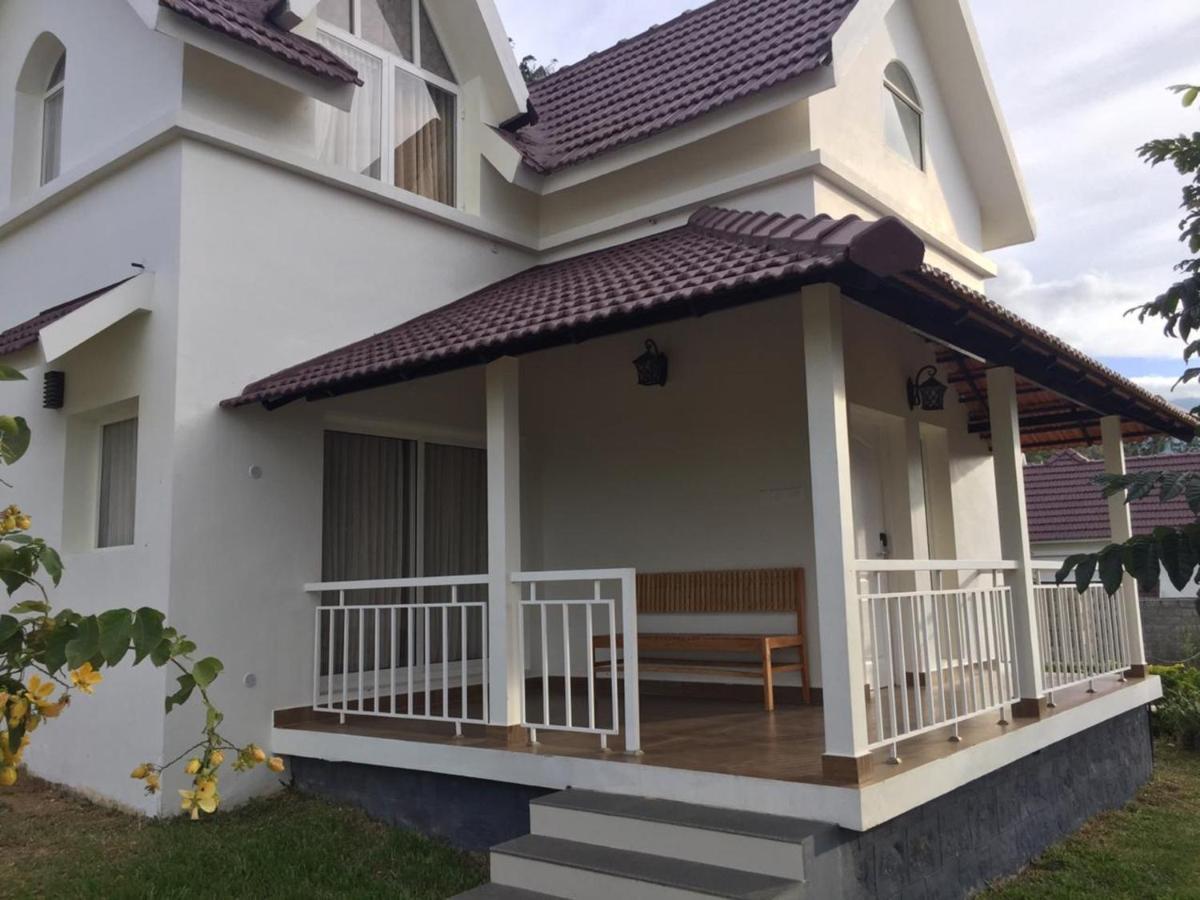 Mirth Hotels And Resorts Kanthalloor Eksteriør billede
