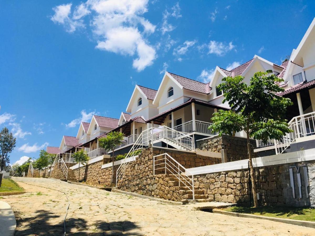 Mirth Hotels And Resorts Kanthalloor Eksteriør billede
